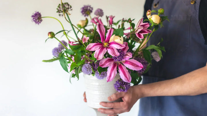 How to Choose the Right Flowers for Your Home