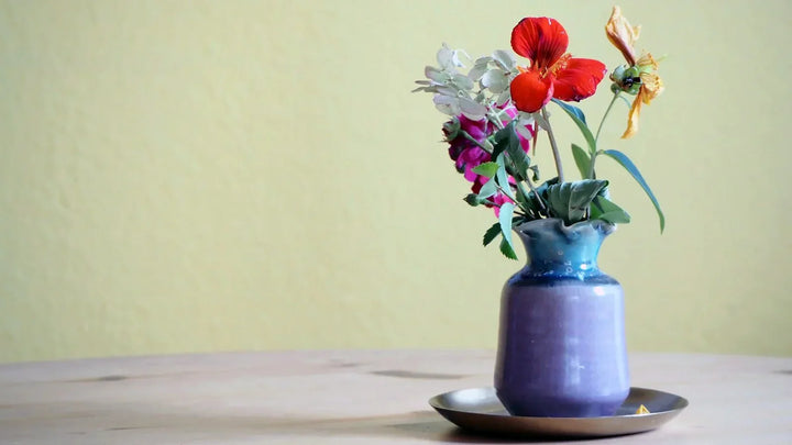 How to Choose the Right Vase for Different Flower Types