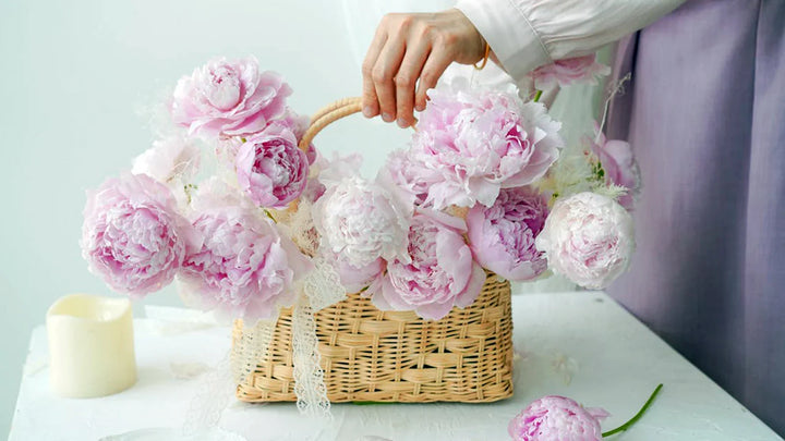 The 8 Best Flowers for Mother’s Day & Their Meaning