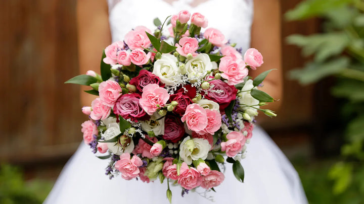 Top 10 Most Popular Wedding Flowers for 2025: Insta-Worthy Blooms for Modern Love