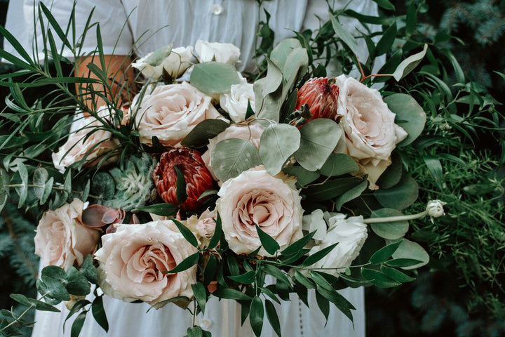 Top 10 Most Popular Wedding Flowers for 2025: Insta-Worthy Blooms for Modern Love